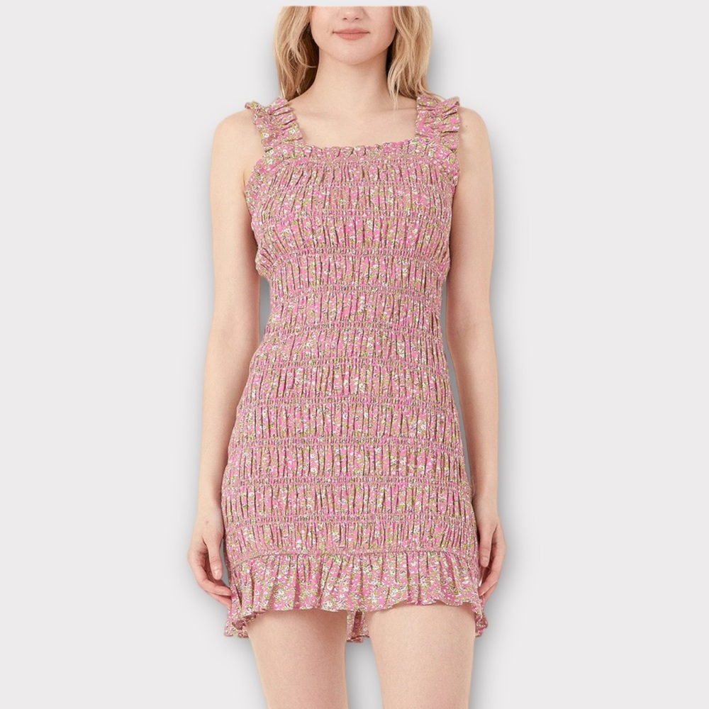 New With Tags Free the Roses Pink All Over Smocked Ruffles Mini Dress Sz L